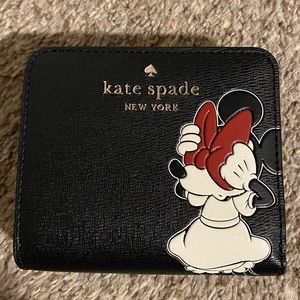 Kate Spade Disney Minnie Mouse Red Bow Small Zip Around Wallet